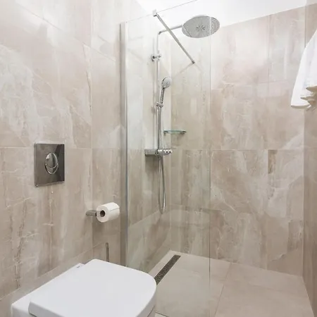 Atrium With Heated Pool, Sea View, Jacuzzi, Gym And Sauna Villa