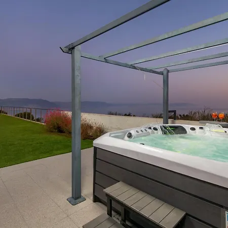 Villa Atrium With Heated Pool, Sea View, Jacuzzi, Gym And Sauna Labin (Istria)