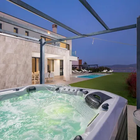 Atrium With Heated Pool, Sea View, Jacuzzi, Gym And Sauna Villa